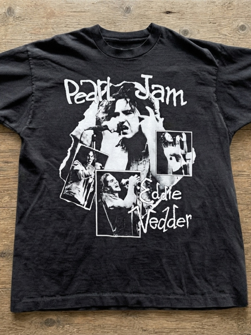 Gildan Black Pearl Jam Eddie Vedder Graphic Tee